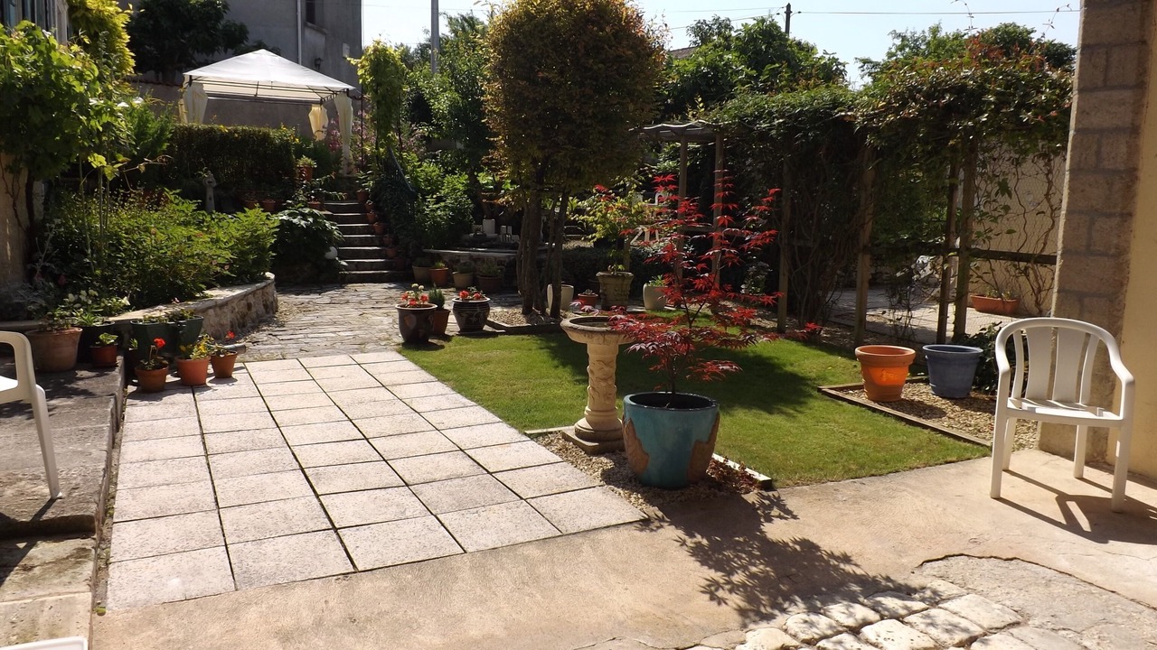 Photo of Outdoor in Bellevigne