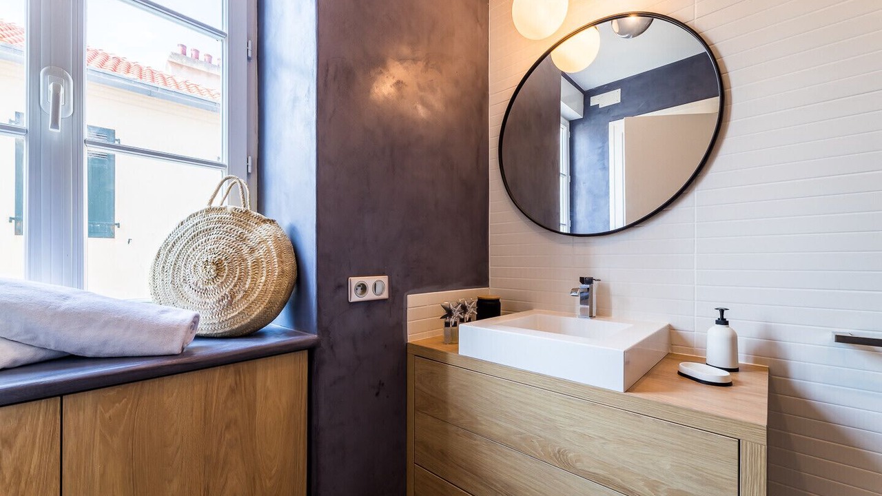 Photo of Bathroom in Biarritz City Centre