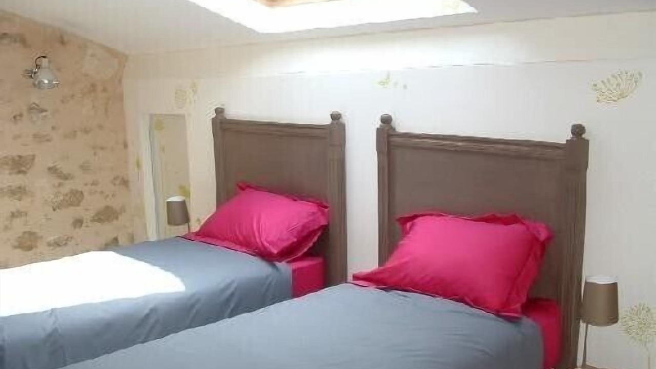 Photo of Bedroom in Saint-Andre-de-Cubzac