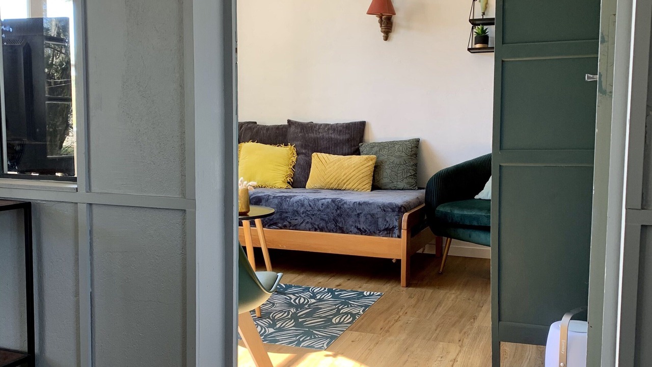 Photo of Livingroom in Domino