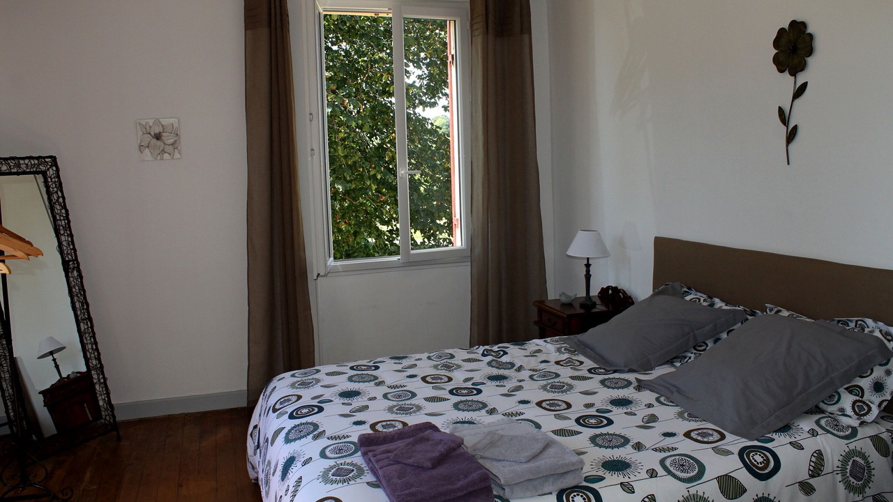 Photo of Bedroom in Puyguilhem