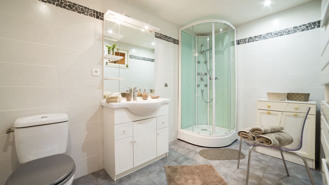 Photo of Bathroom in Beynac-et-Cazenac