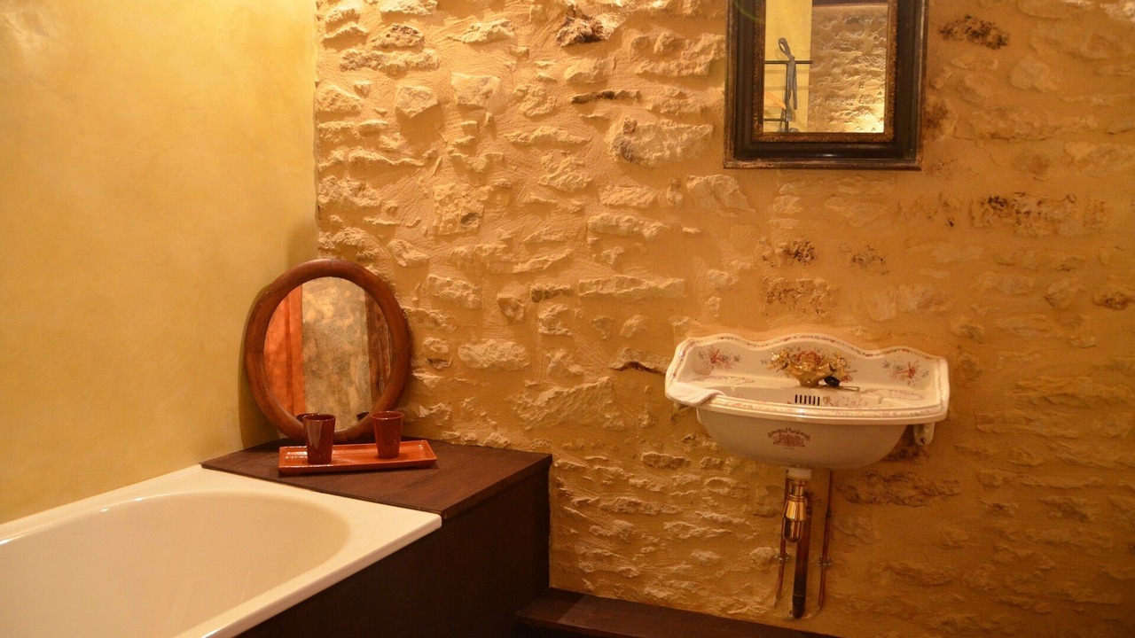 Photo of Bathroom in Cenac-et-Saint-Julien