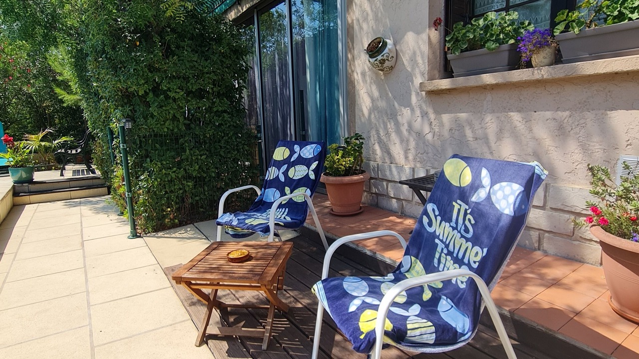 Photo of Patio Balcony in La Garde