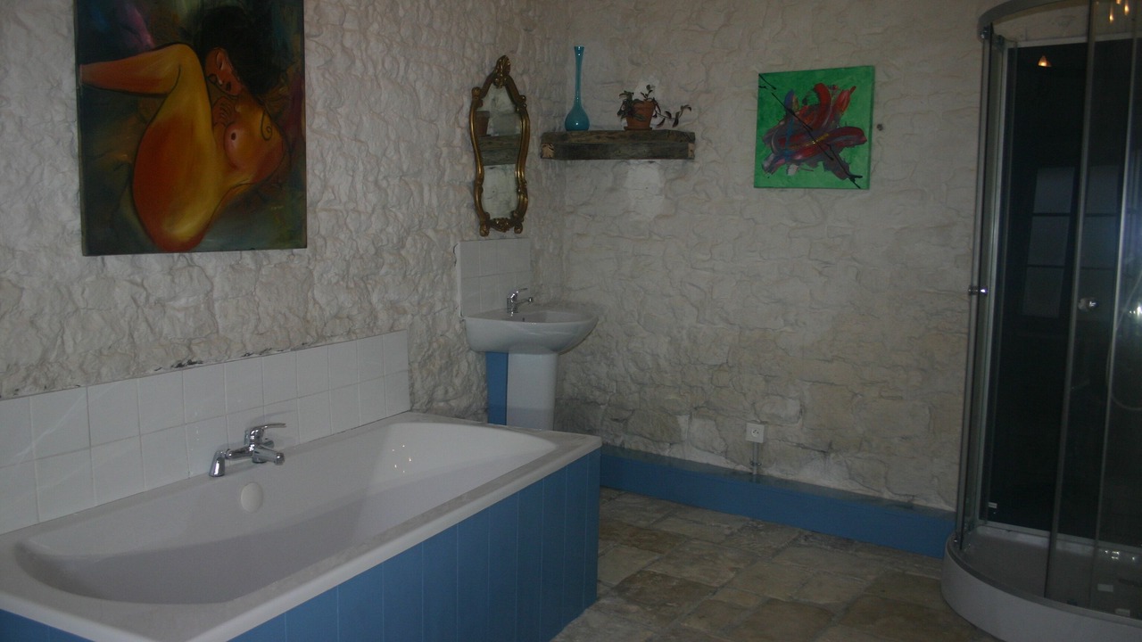Photo of Bathroom in Princay