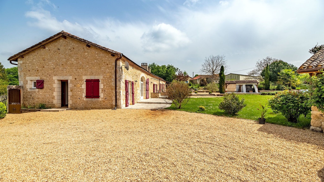 Photo of Outdoor in Villamblard