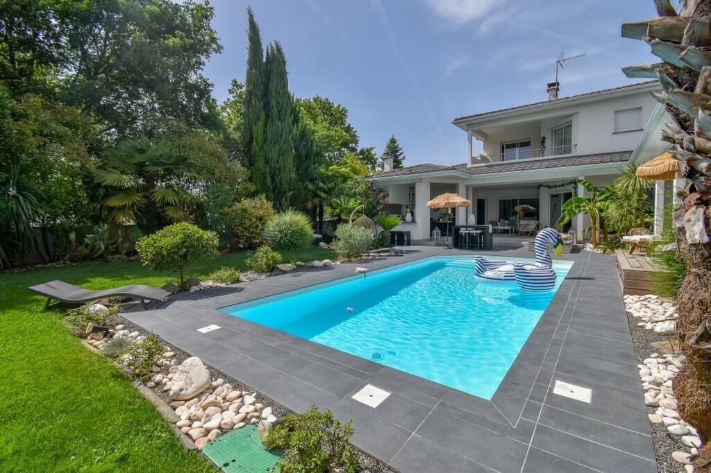 Photo of Outdoor in Saint-Medard-en-Jalles