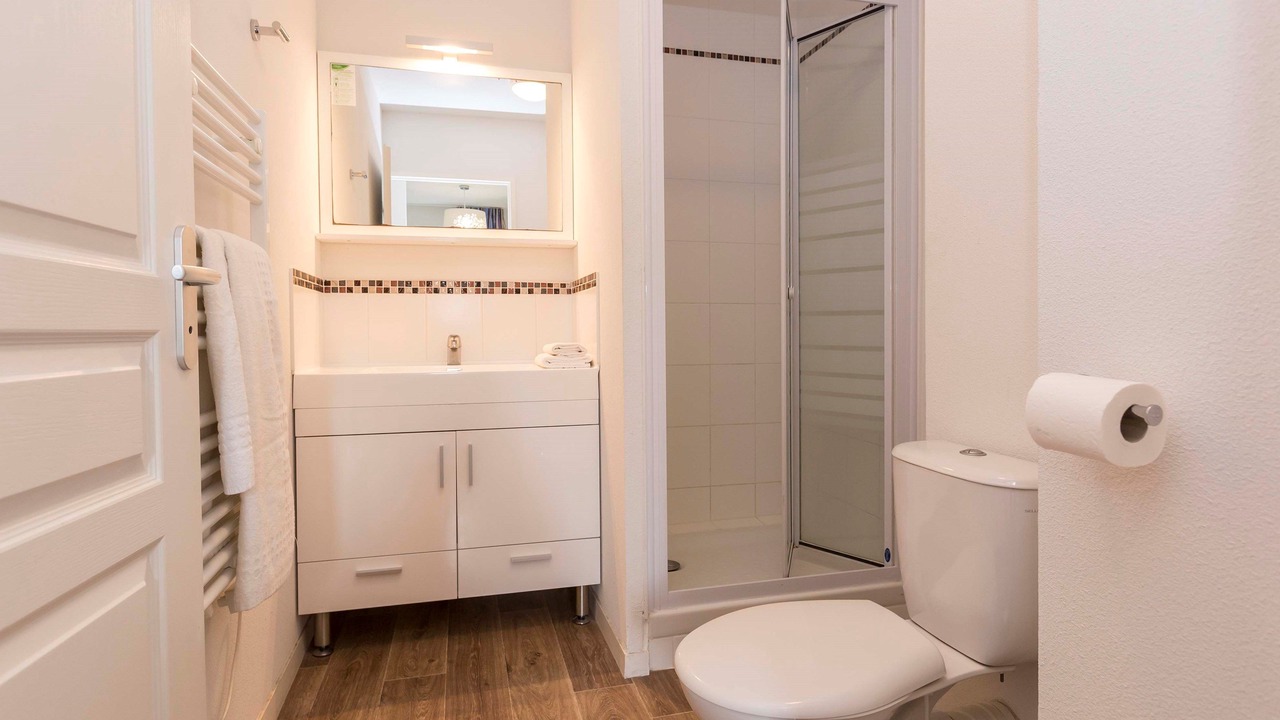 Photo of Bathroom in Hourtin Port