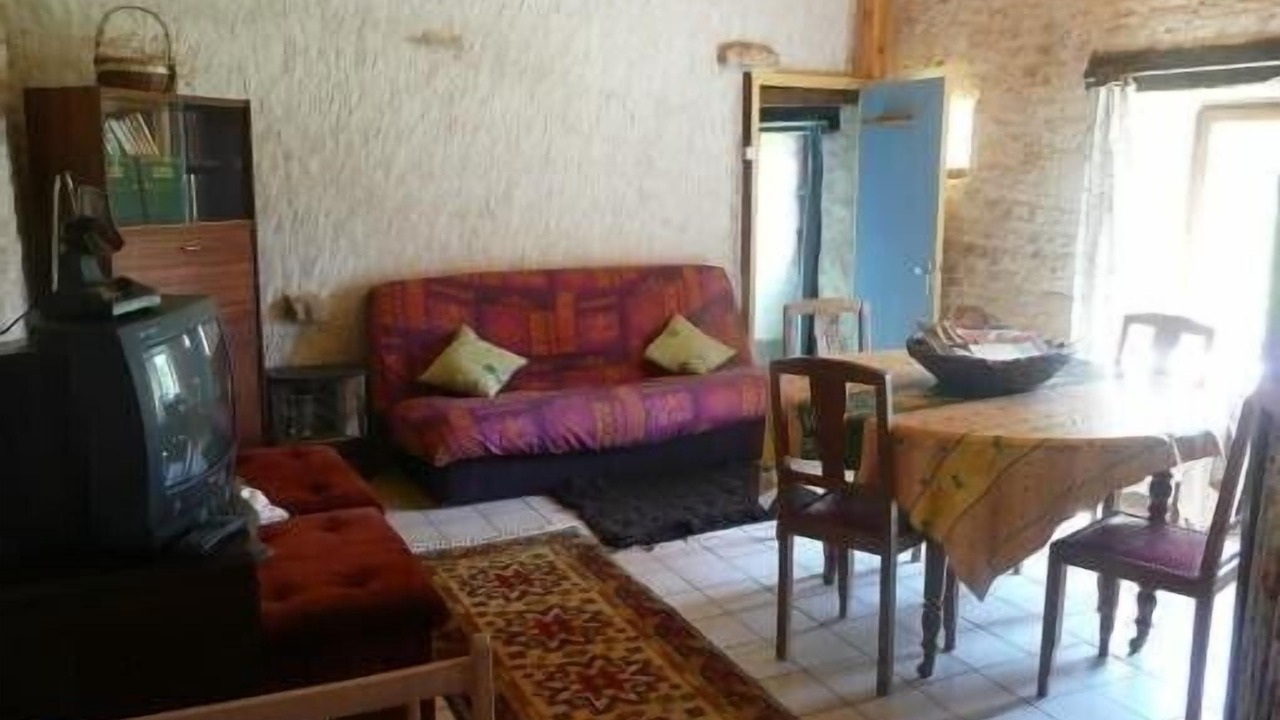 Photo of Livingroom in Champagne-le-Sec