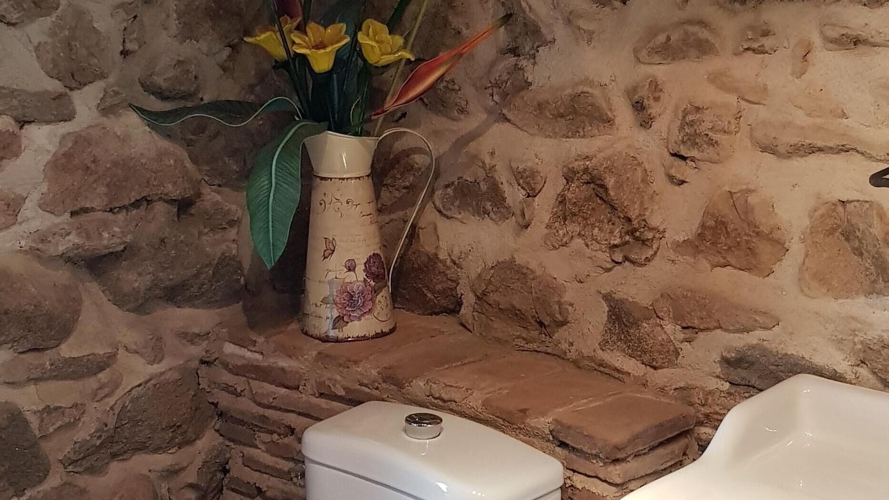 Photo of Bathroom in Saint-Laurent-sur-Gorre