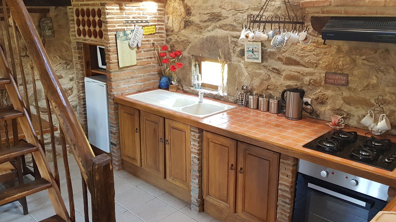 Photo of Kitchen in Saint-Laurent-sur-Gorre