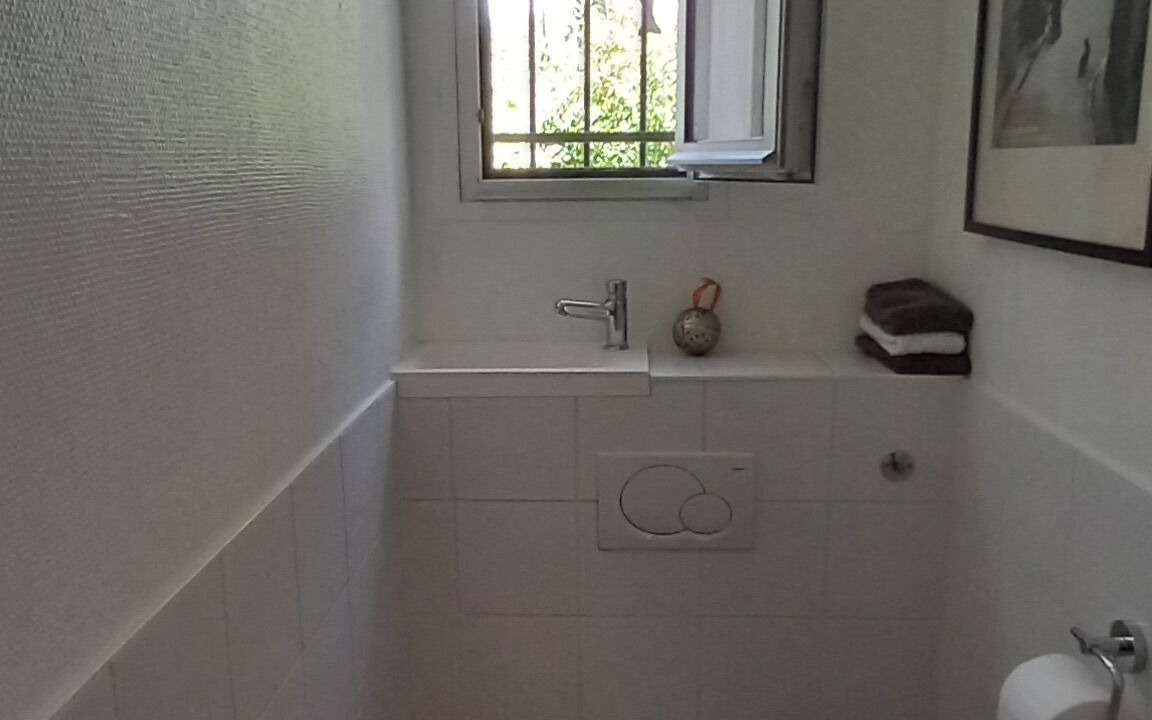 Photo of Bathroom in La Rochelle