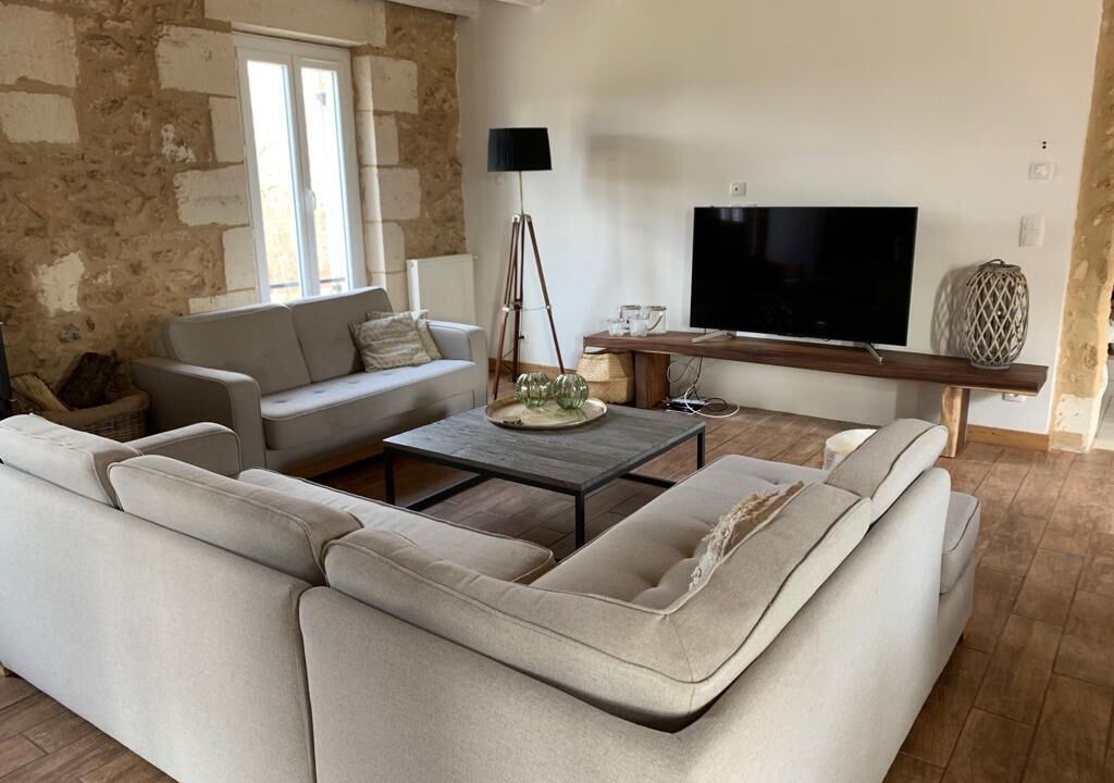 Photo of Livingroom in Saint-Julien-de-Crempse