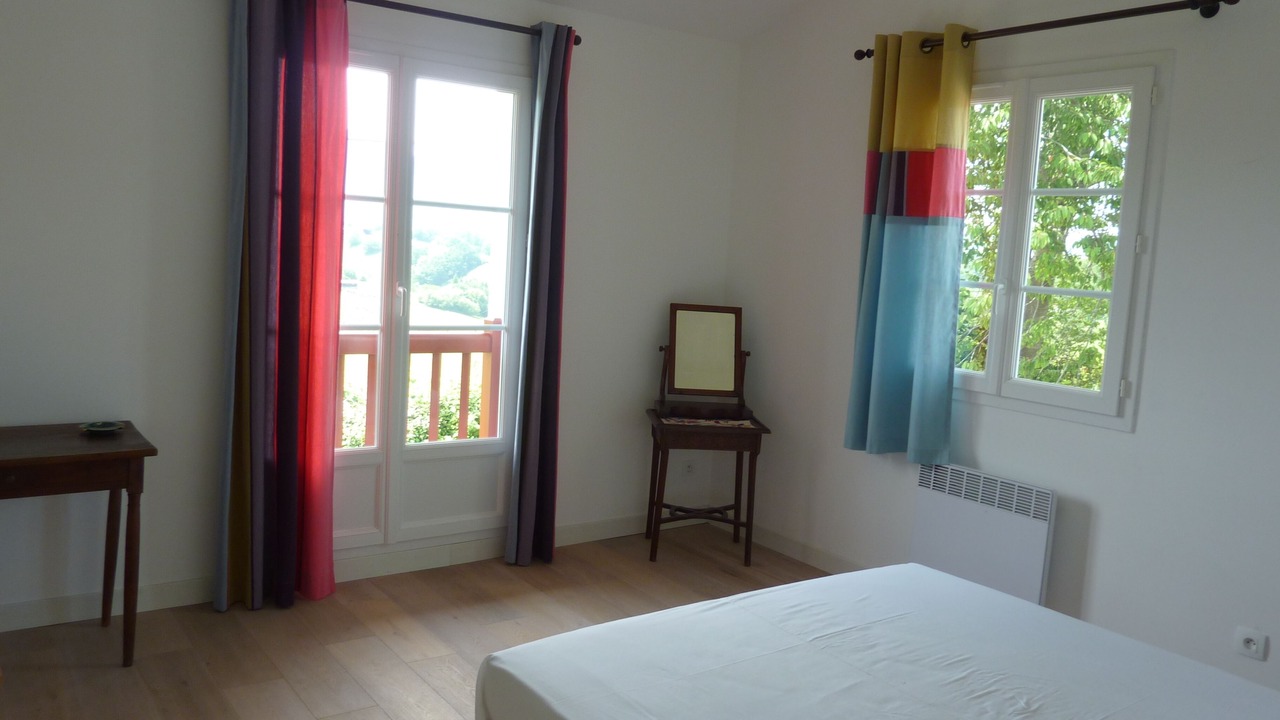 Photo of Bedroom in Saint-Pee-sur-Nivelle