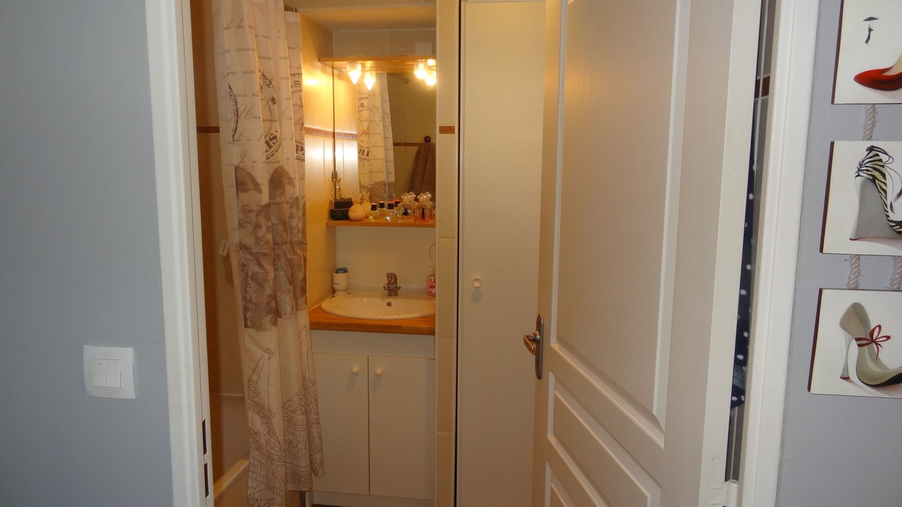 Photo of Bathroom in Gujan-Mestras
