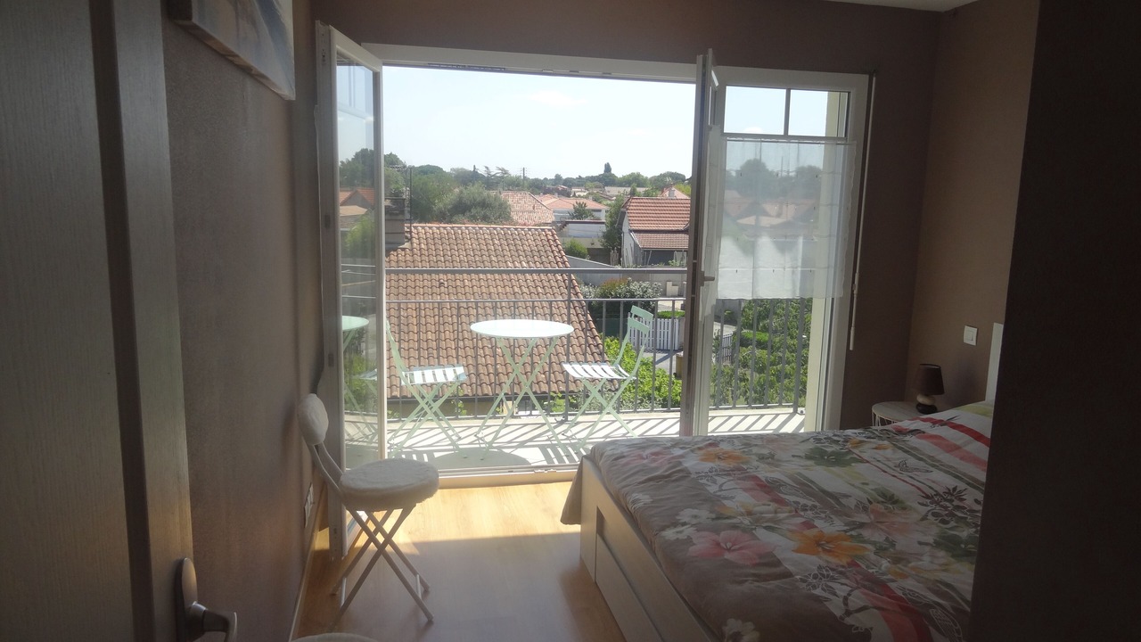 Photo of Bedroom in Gujan-Mestras