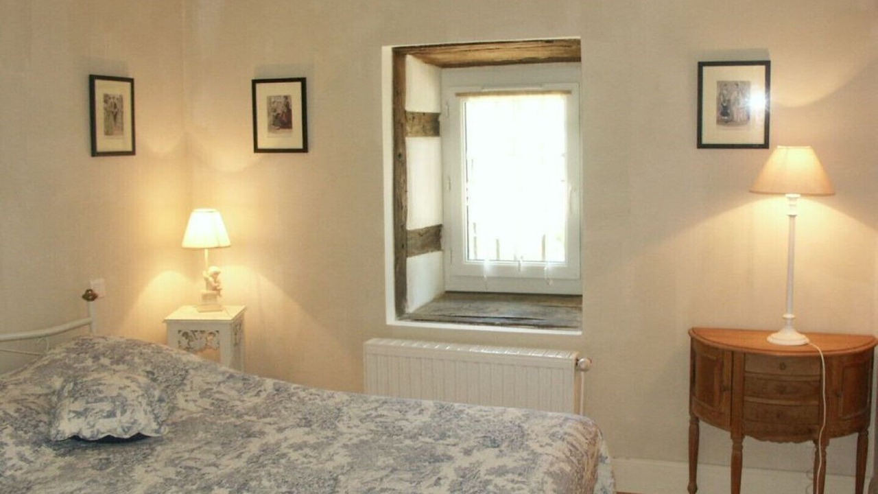 Photo of Bedroom in Isle
