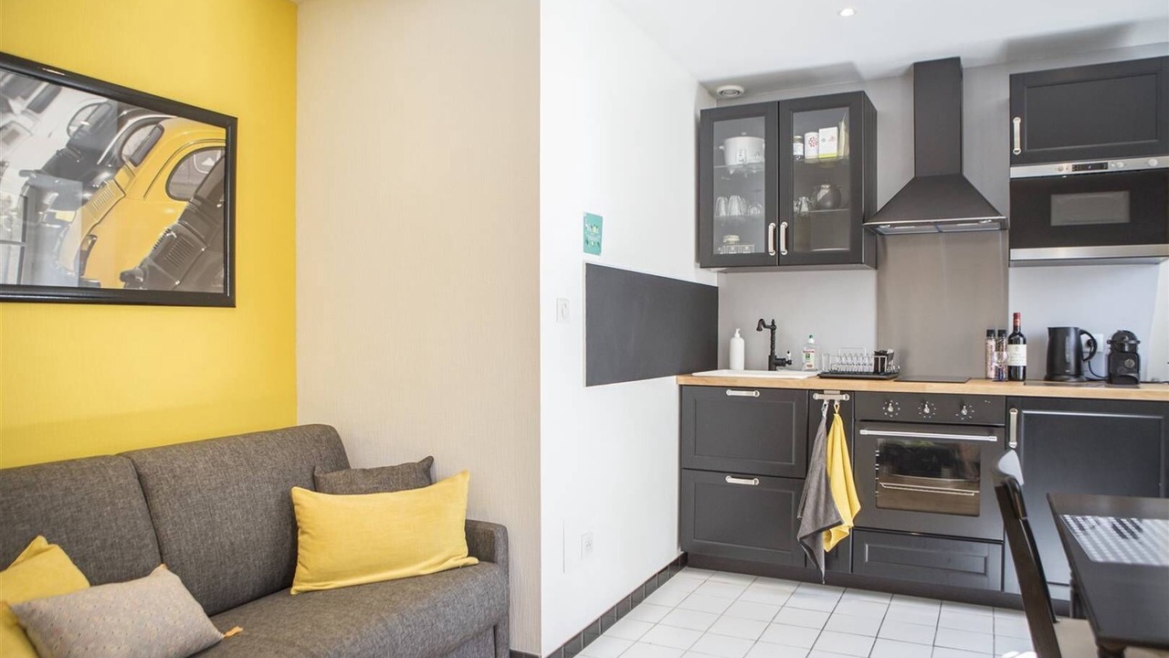 Photo of Kitchen in Hotel de Ville - Quinconces