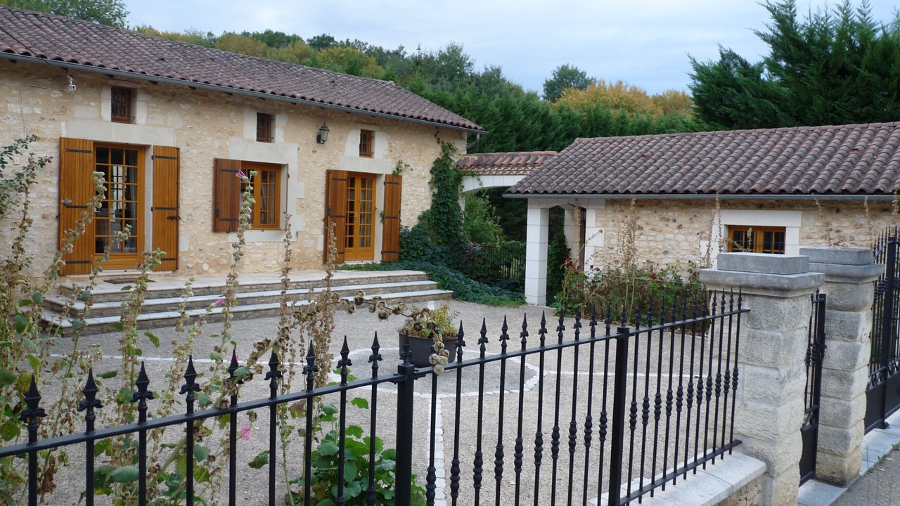 Photo of Outdoor in Chateau-l'Eveque