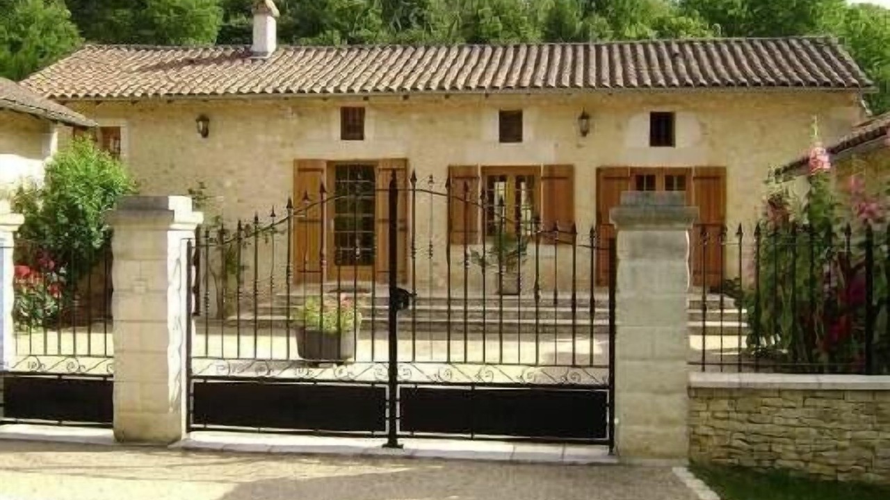 Photo of Outdoor in Chateau-l'Eveque