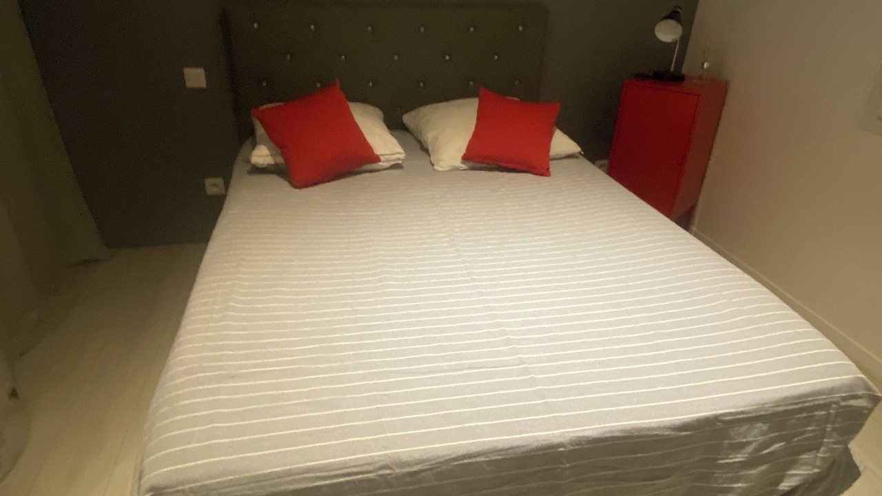 Photo of Bedroom in Ludon-Medoc