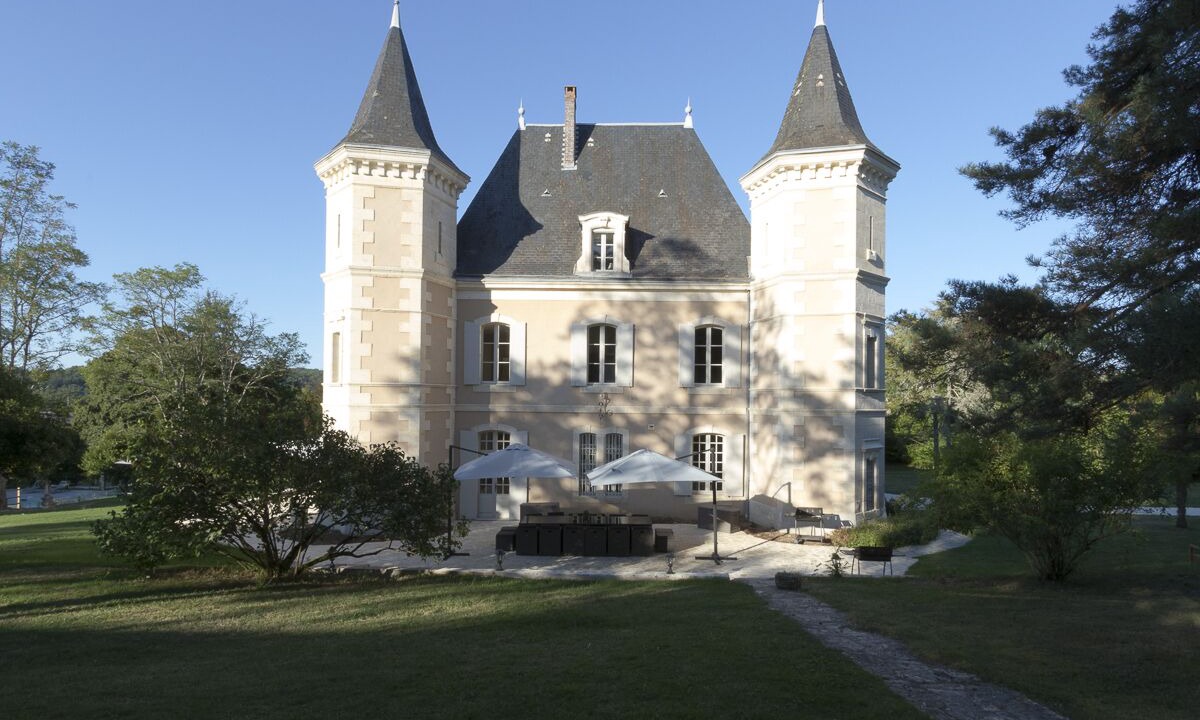Photo of Outdoor in Bourrou