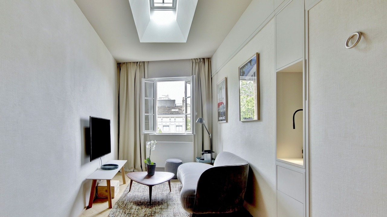 Photo of Livingroom in Hotel de Ville - Quinconces