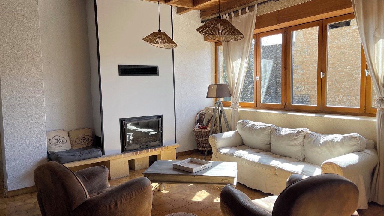 Photo of Livingroom in Valojoulx