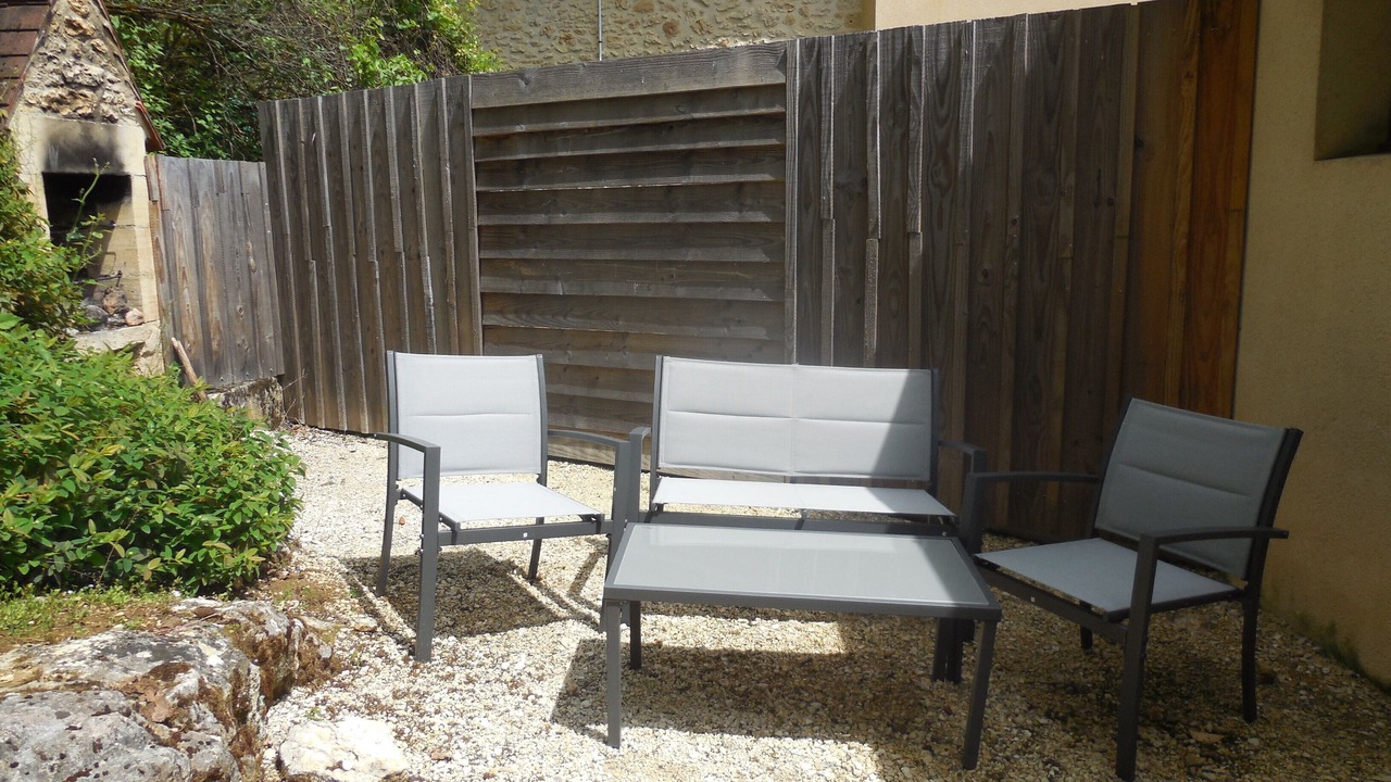 Photo of Patio Balcony in Valojoulx