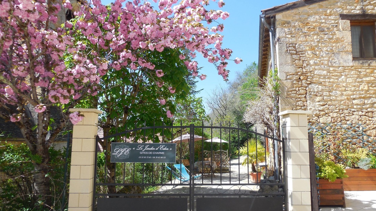 Photo of Outdoor in Valojoulx