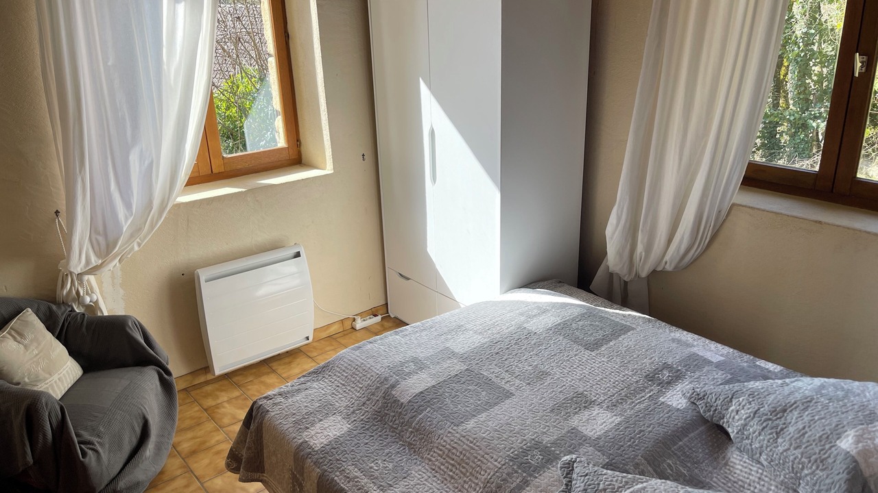 Photo of Bedroom in Valojoulx