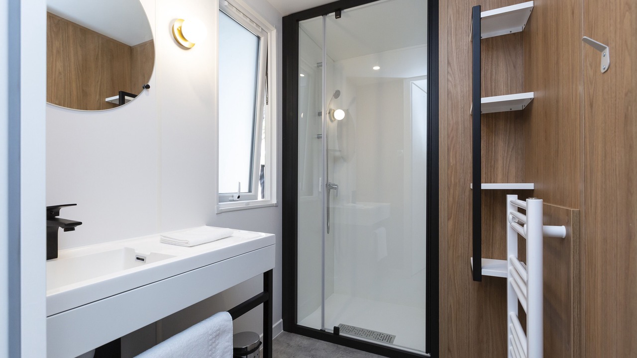 Photo of Bathroom in Le Bois-Plage-en-Re