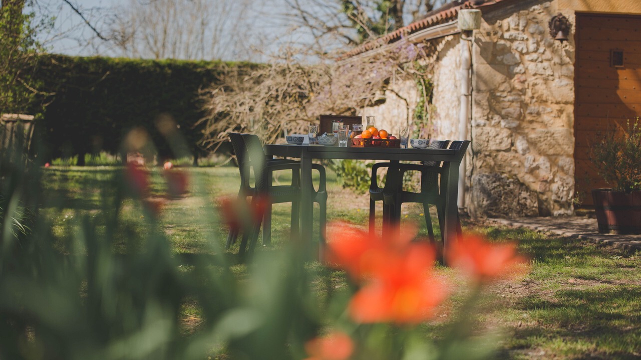 Photo of Outdoor in Pontours