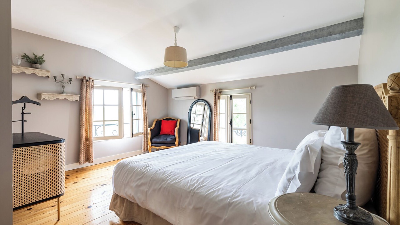 Photo of Bedroom in Saint-Emilion