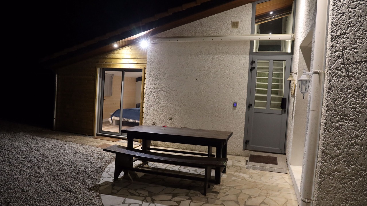 Photo of Outdoor in Lanton