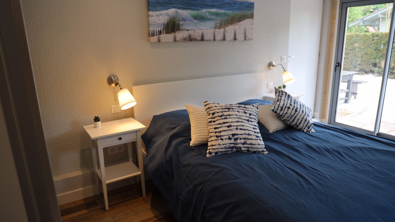 Photo of Bedroom in Lanton