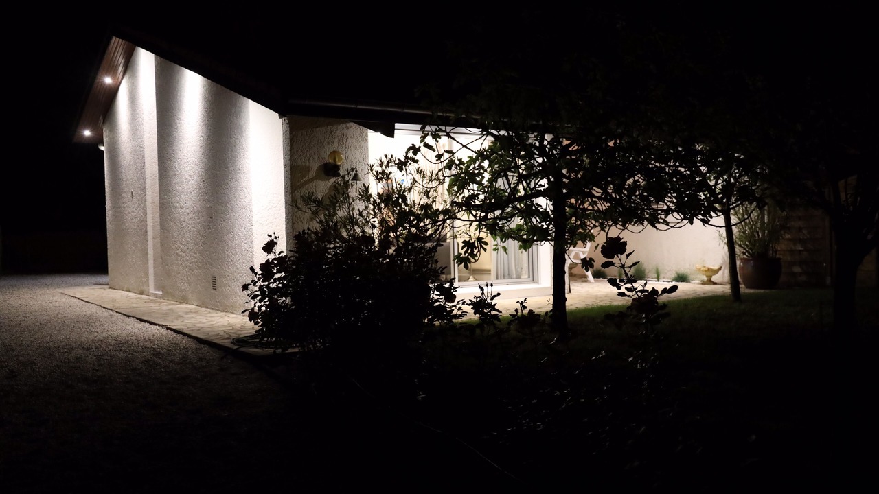 Photo of Outdoor in Lanton