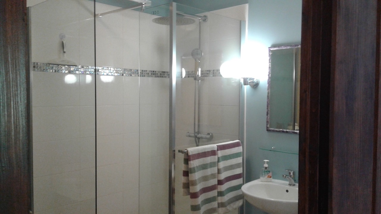 Photo of Bedroom in Edon