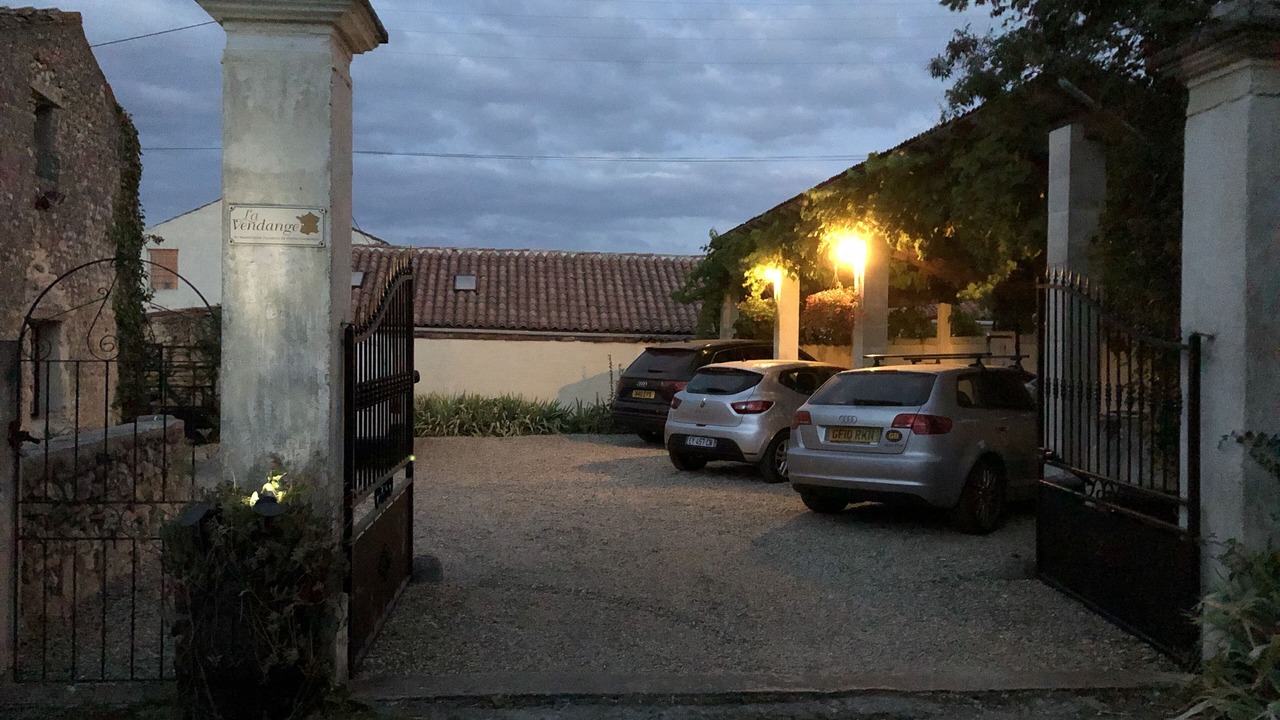 Photo of Outdoor in Gibourne