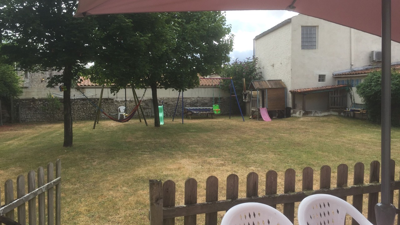 Photo of Outdoor in Gibourne