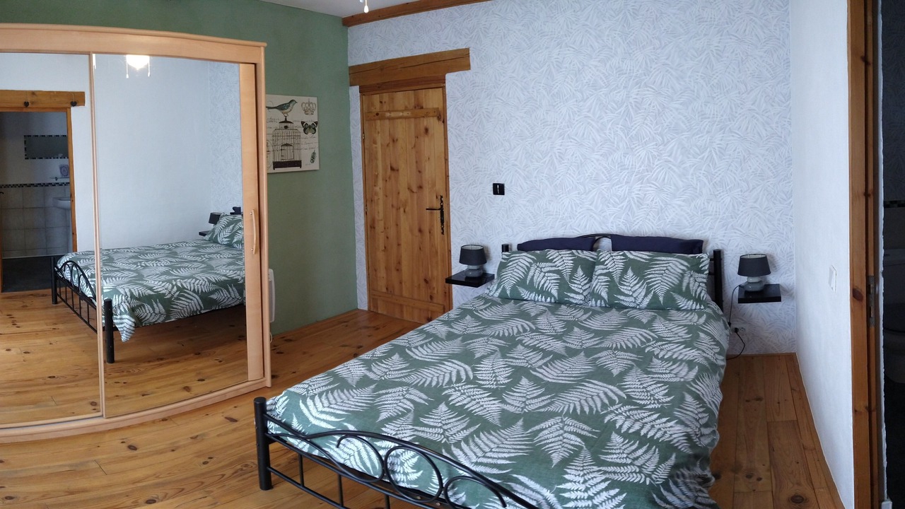 Photo of Bedroom in Domme