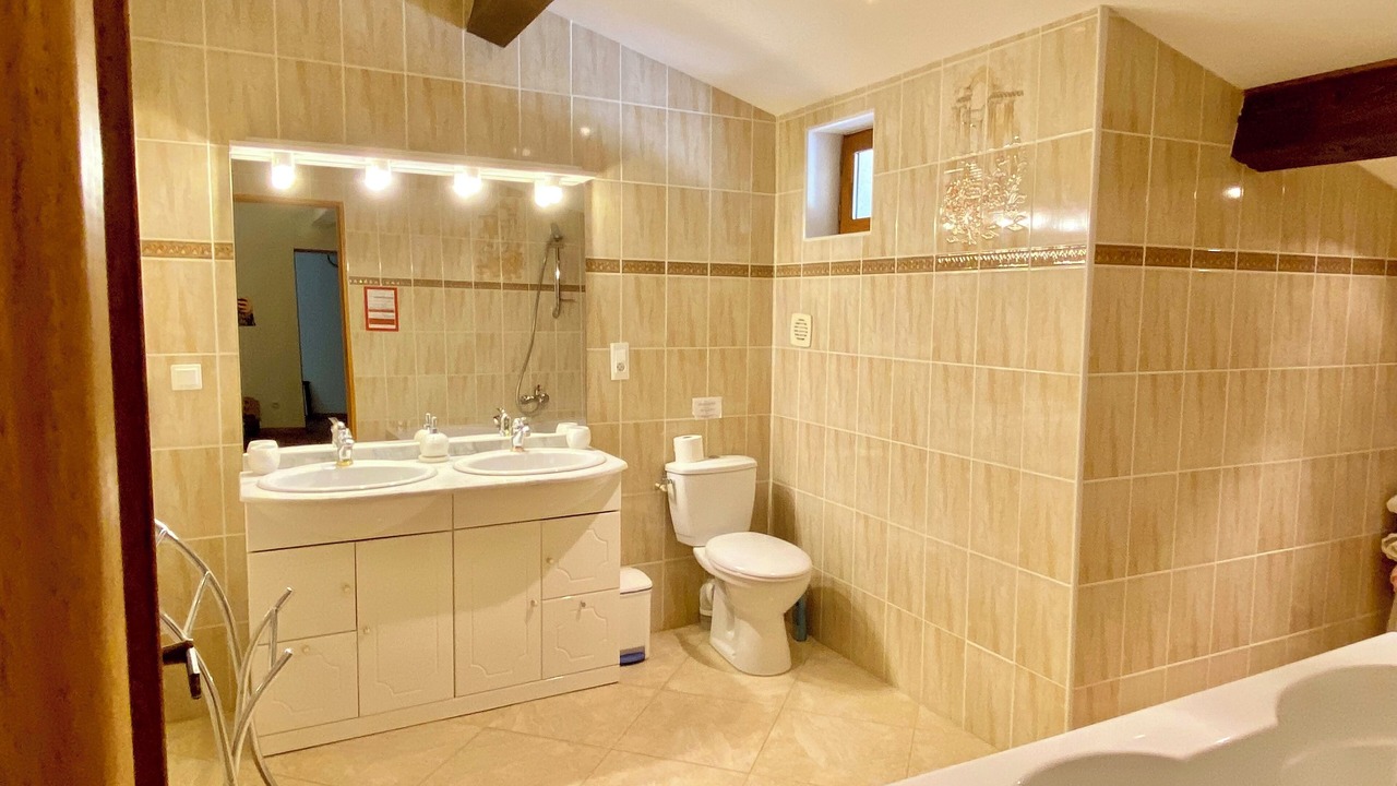 Photo of Bathroom in Saint-Christoly-de-Blaye