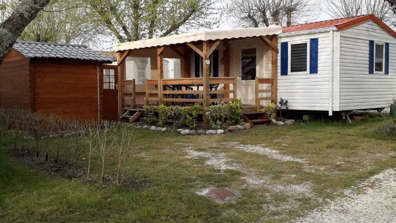 Photo of Outdoor in Medis