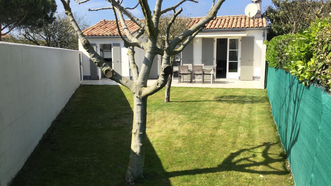 Photo of Patio Balcony in Le Bois-Plage-en-Re