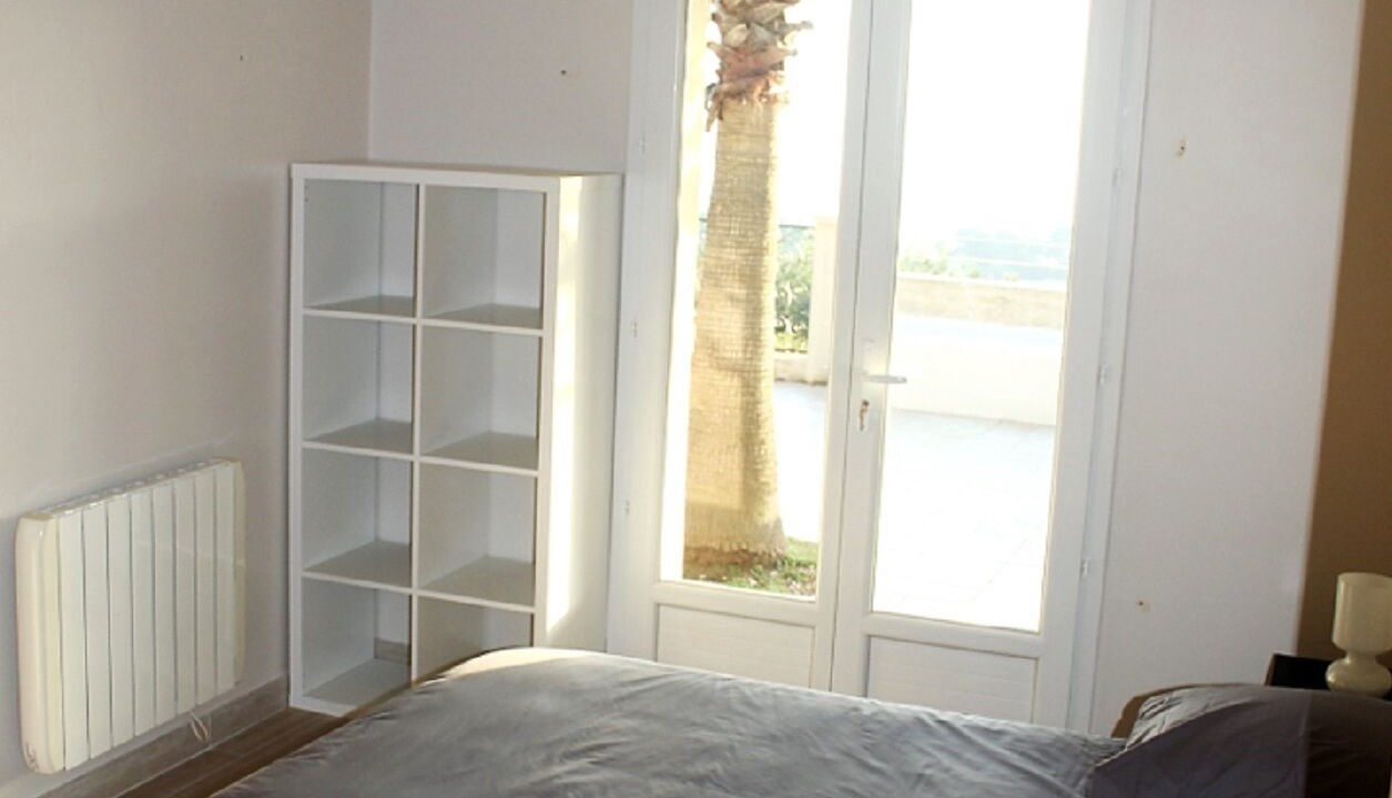 Photo of Bedroom in Hyeres