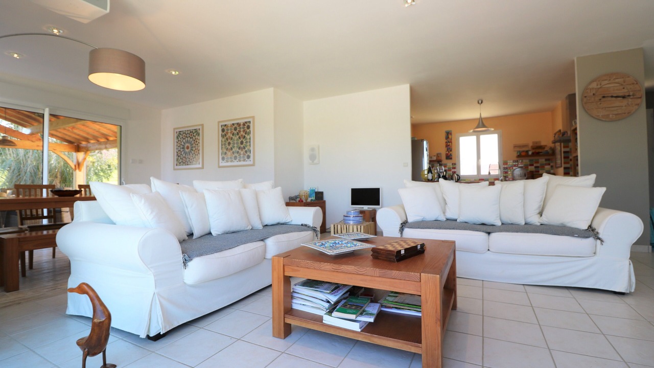 Photo of Livingroom in Saint-Andre-dAllas