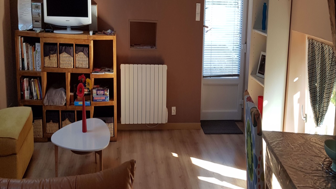 Photo of Livingroom in Salles-en-Toulon