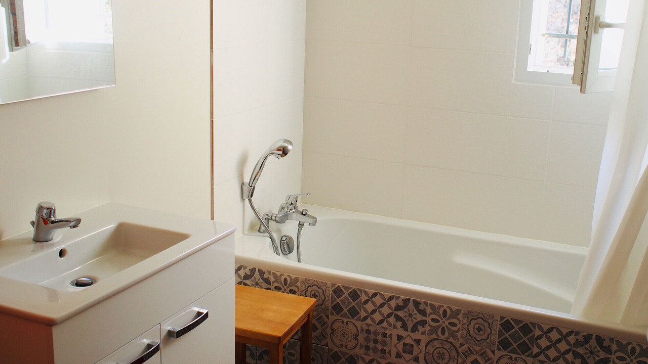 Photo of Bathroom in Leognan