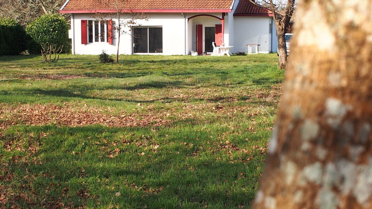 Photo of Outdoor in Leognan
