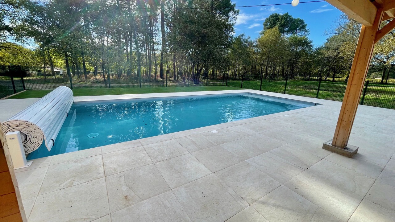 Photo of Outdoor in Leognan
